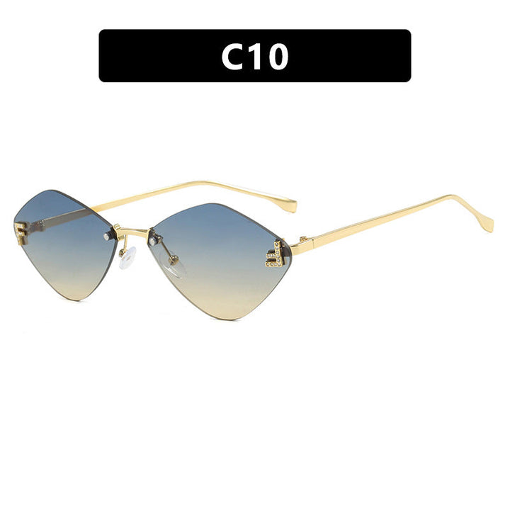 Women's geometric sunglasses in an extravagant design with gradient lenses Kalsten