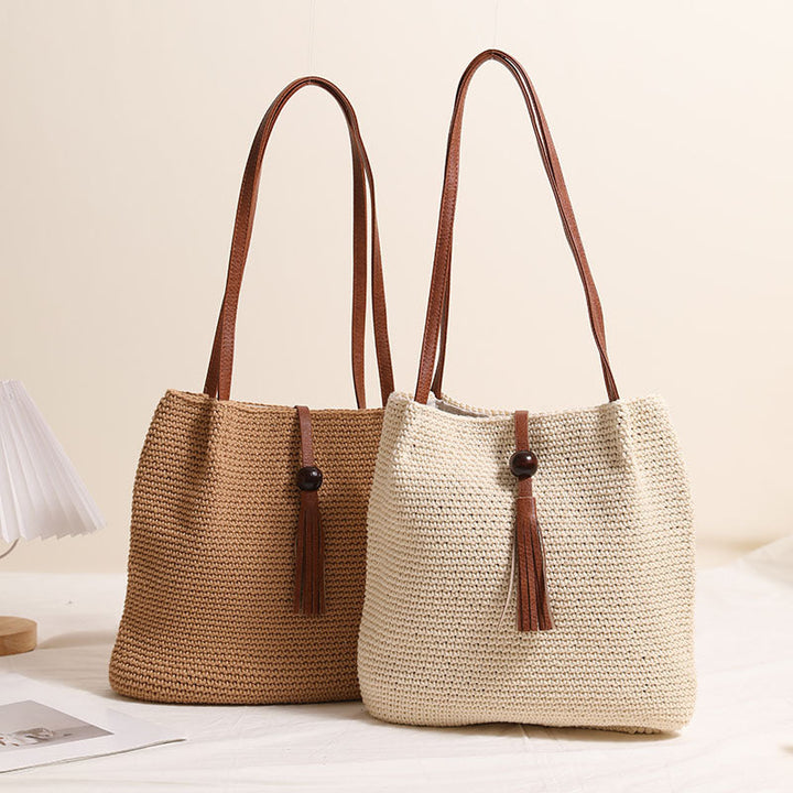 Hand-crocheted shoulder bag with leather details Kalsten