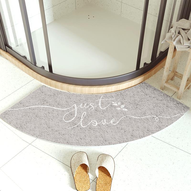 Cozy Curved Bath Mat Acalora
