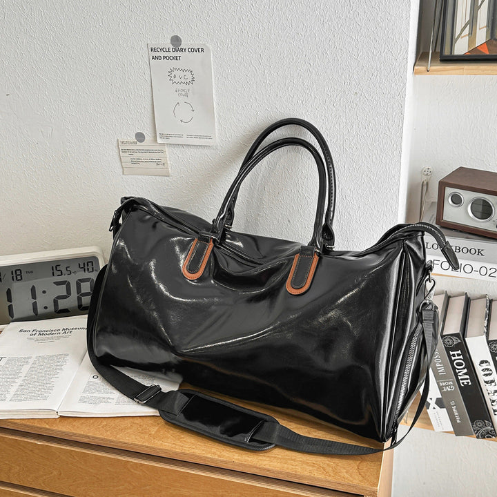 Elegant Sports Duffel Bag with Practical Compartments Kalsten