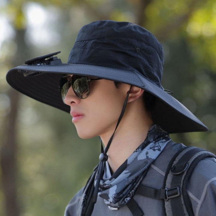 tactical fishing hat with wide brim, mesh ventilation and adjustable chin strap Kalsten