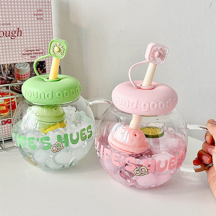 Ladies drinking container with innovative fruit insert Kalsten