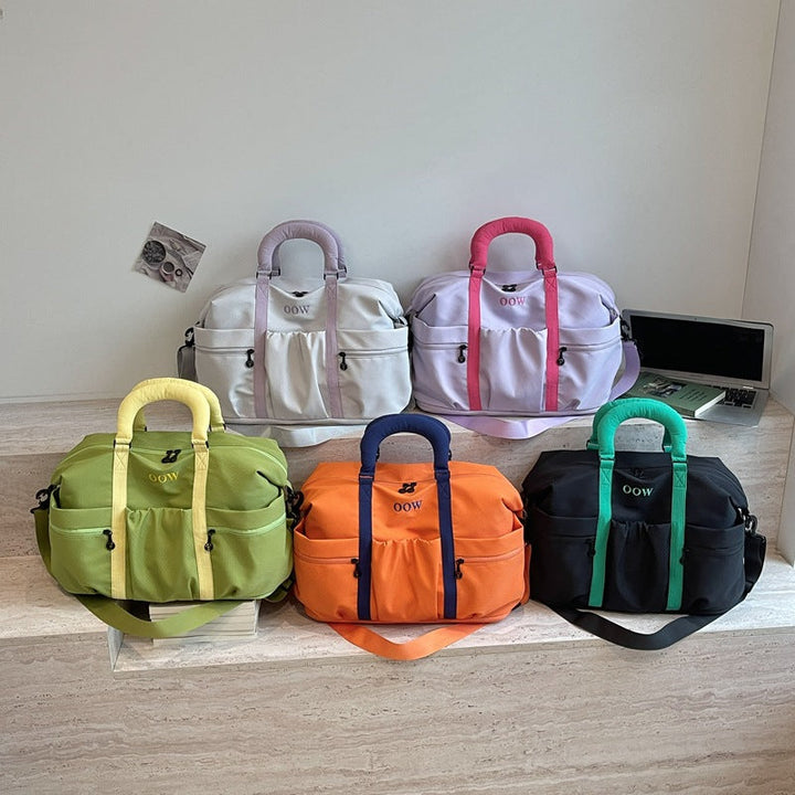 Sports bag with versatile compartment arrangement Kalsten