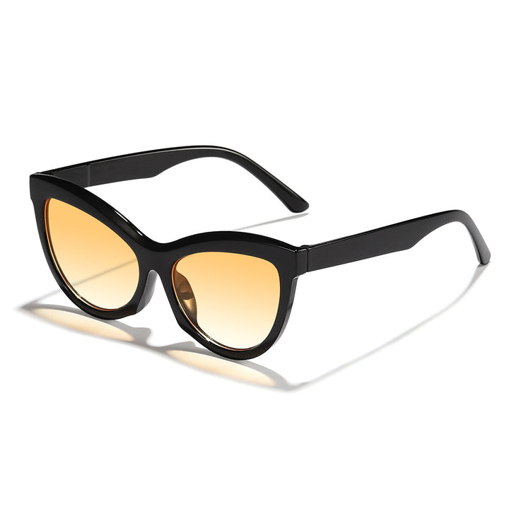 Women's trendy black and white sunglasses Kalsten