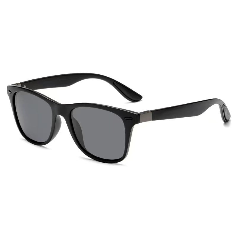Ladies stylish retro sunglasses with robust frame Kalsten