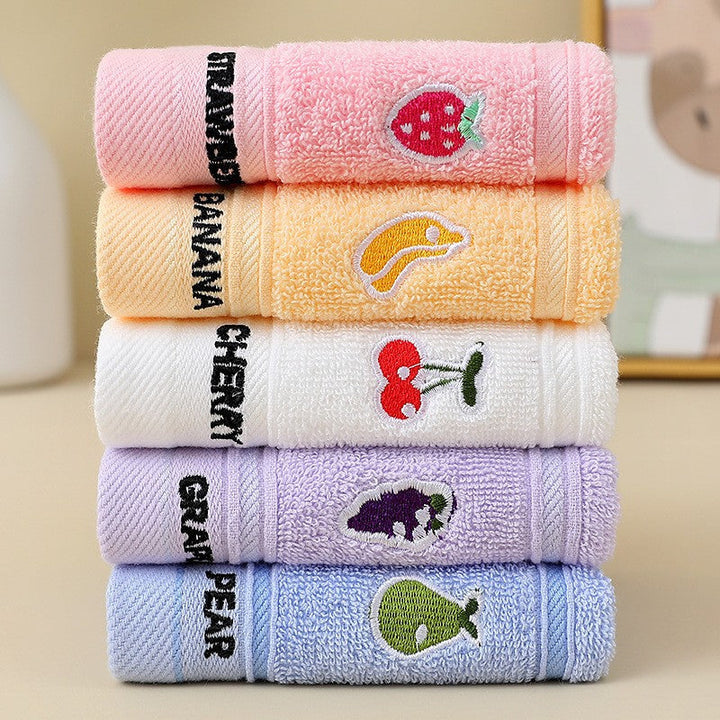 Ladies cotton towel with fresh pear motif Kalsten