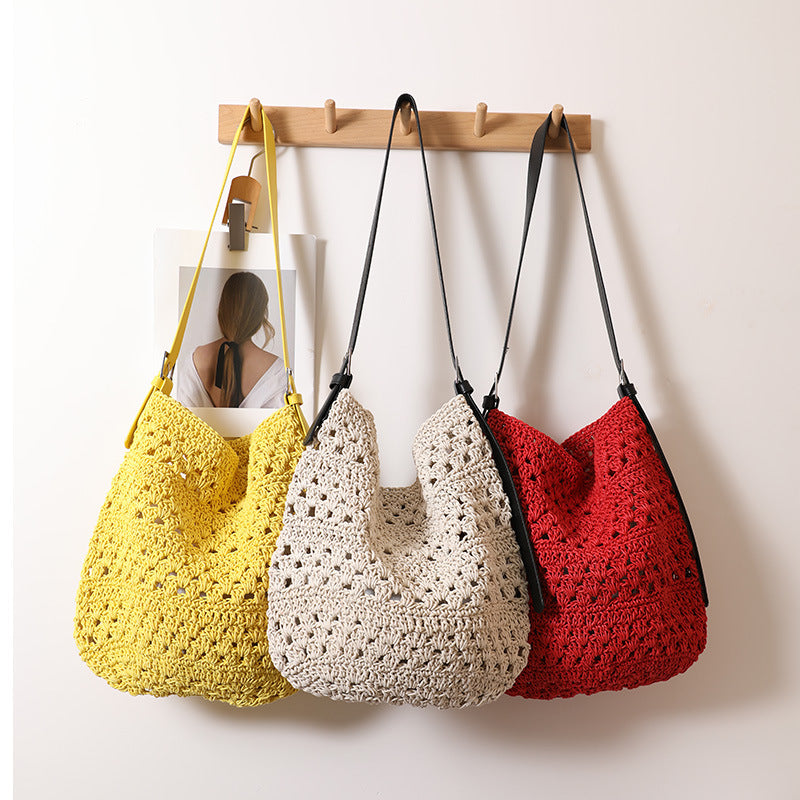 Crocheted shoulder bag with stable straps Kalsten