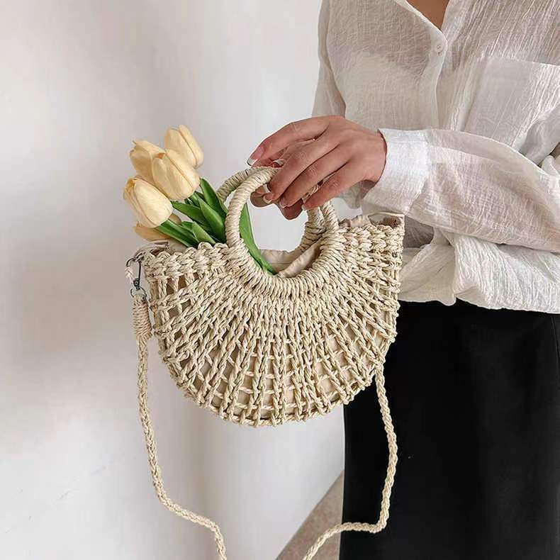 Handcrafted basket bag with playful design Kalsten