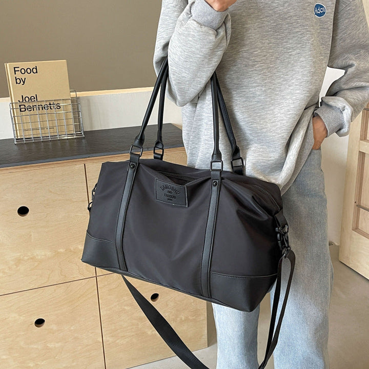 Sporty travel bag with comfortable compartments Kalsten