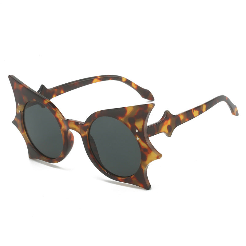 Women eye-catching fashionable designer sunglasses Kalsten