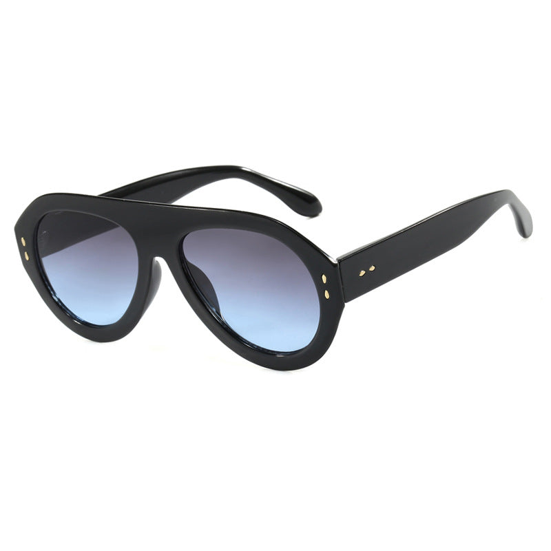 Women's fashionable sunglasses with extravagant design Kalsten