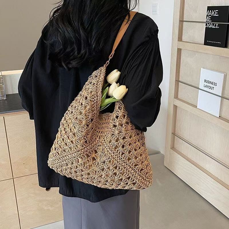 Large Hand-Knotted Shopper Kalsten