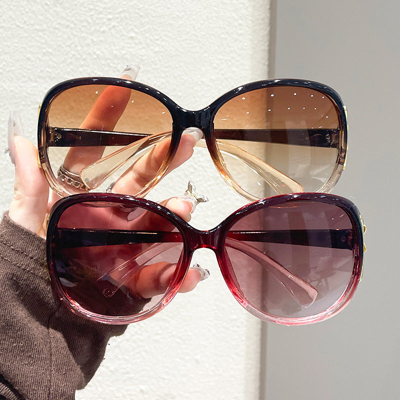 Women Oversized Sunglasses with Fashionable Gradient Design Kalsten