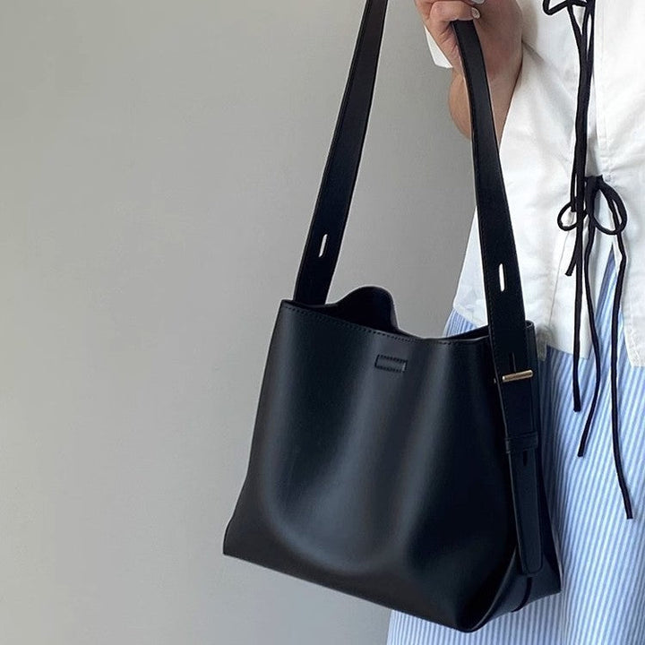 Modern shoulder bag Kalsten
