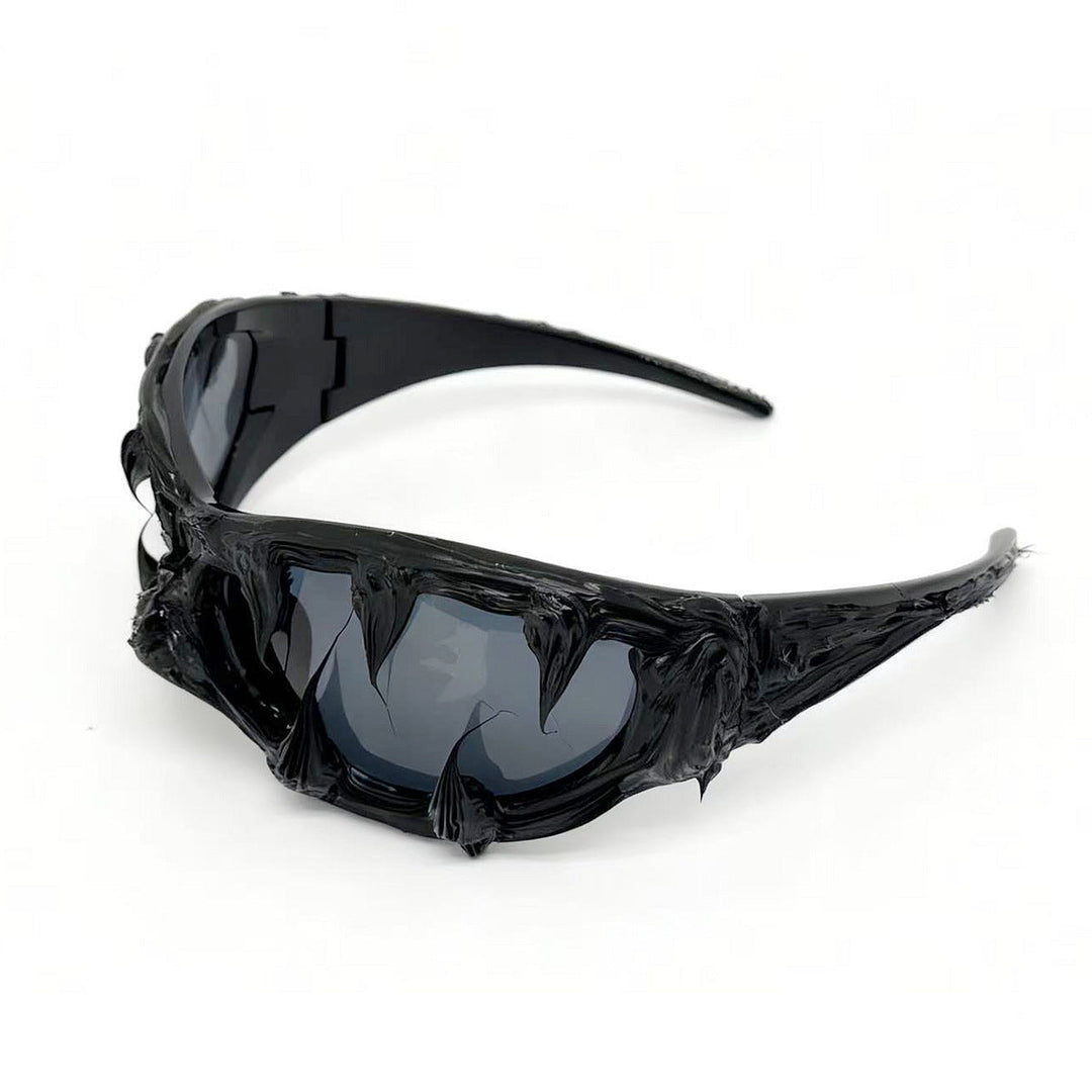 Ladies Extravagant Sports Sunglasses with creatively designed frame Kalsten