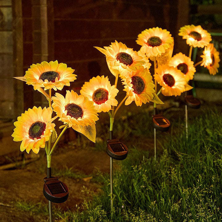 Lifelike Sunflower LED Garden Stake With Dusk-To-Dawn Sensor And Weatherproof Ground Spike Kalsten
