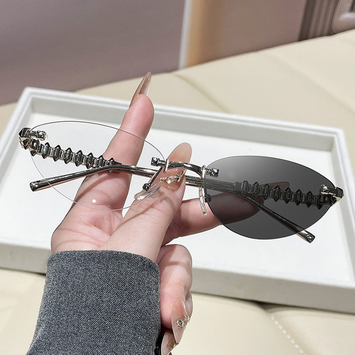 Women’s fashionable glasses with pointed accents Kalsten