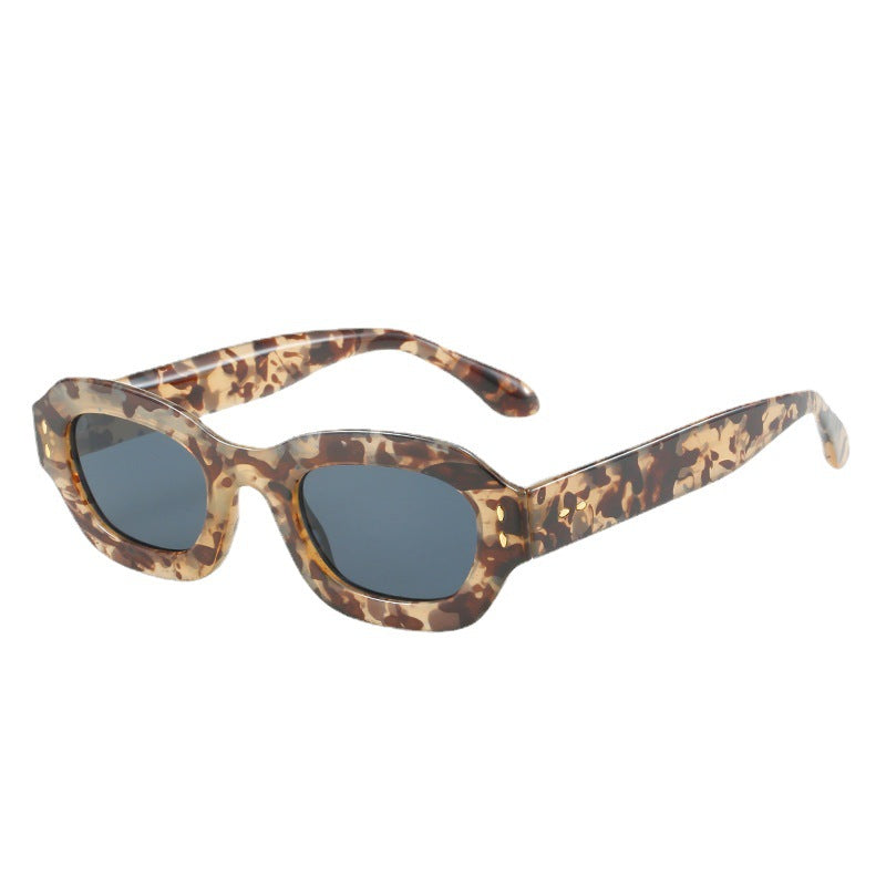 Women's Fashion Sunglasses in Retro Style with Wide Frame Kalsten