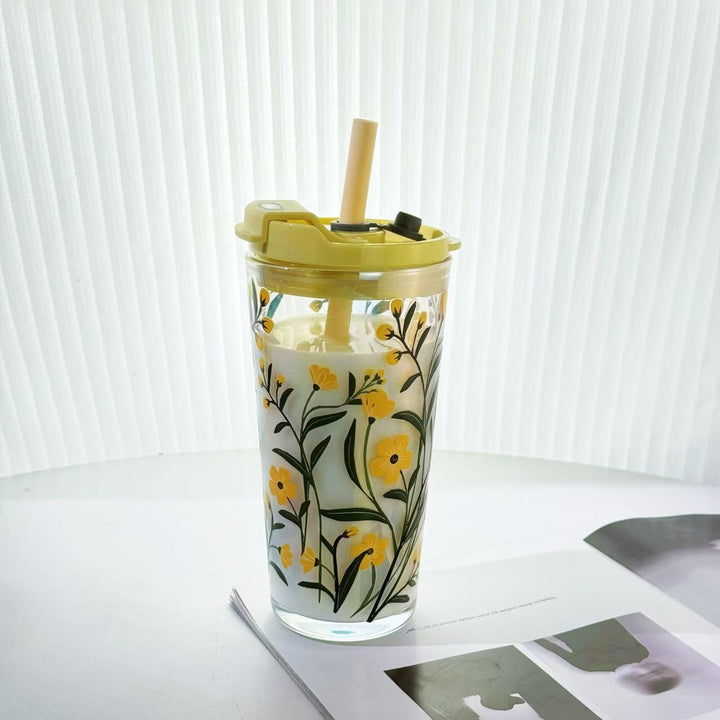Women's drinking cup with practical silicone protective sleeve and decorative floral patterns Kalsten