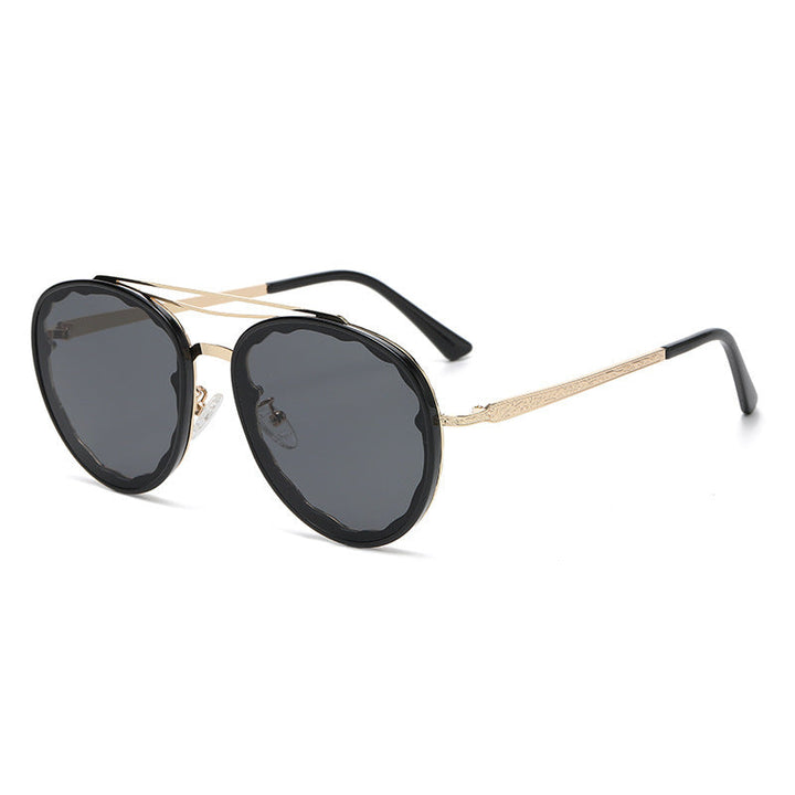 Women's modern styled sunglasses in elegant oversize style Kalsten