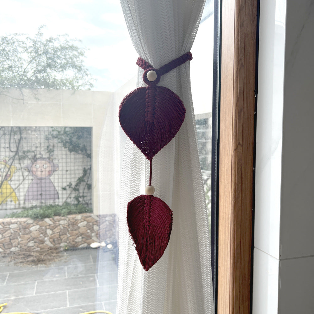 Decorative Leaf Keychain Acalora