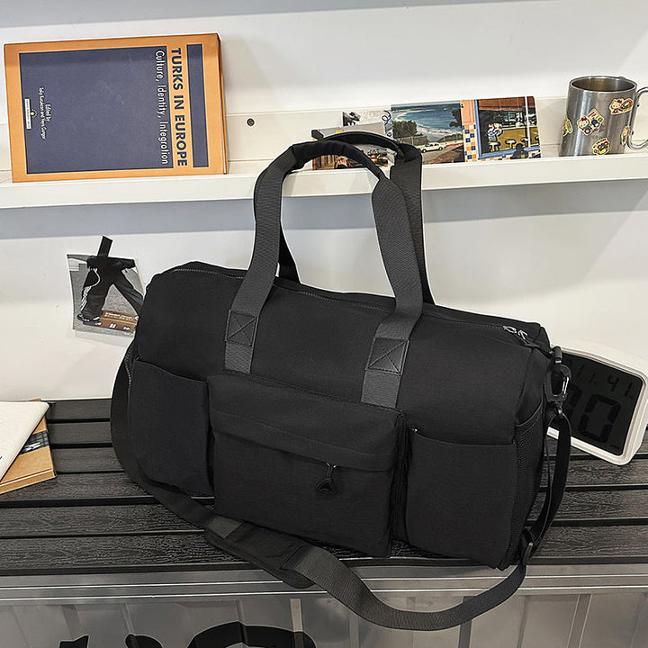 Multifunctional sports and travel bag with flexibility Kalsten