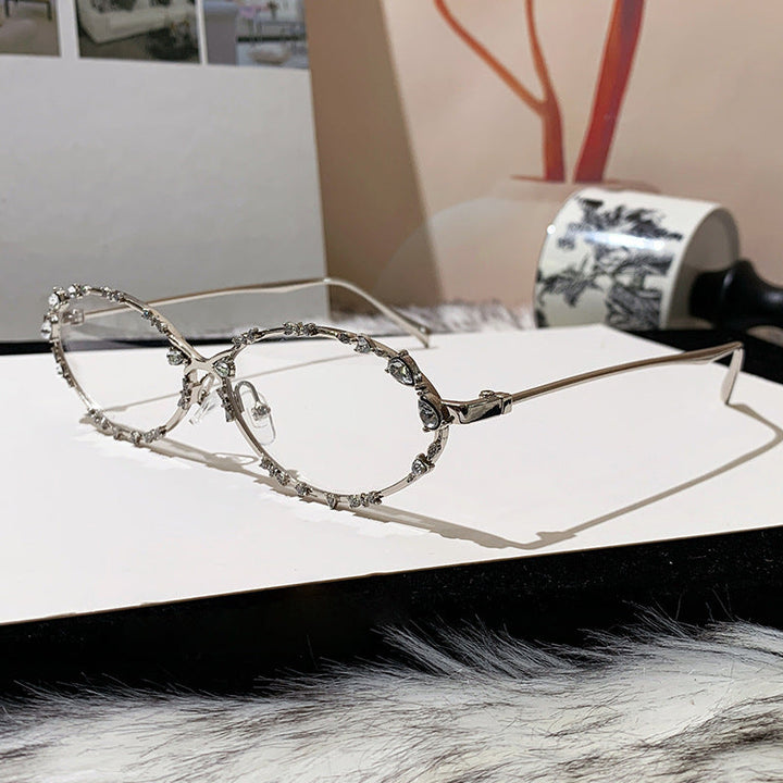 Women's extravagant oversized sunglasses with futuristic design Kalsten
