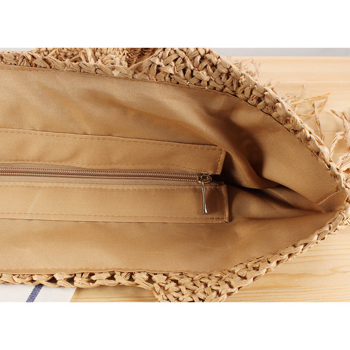 Fashionable macrame bag with fringes Kalsten