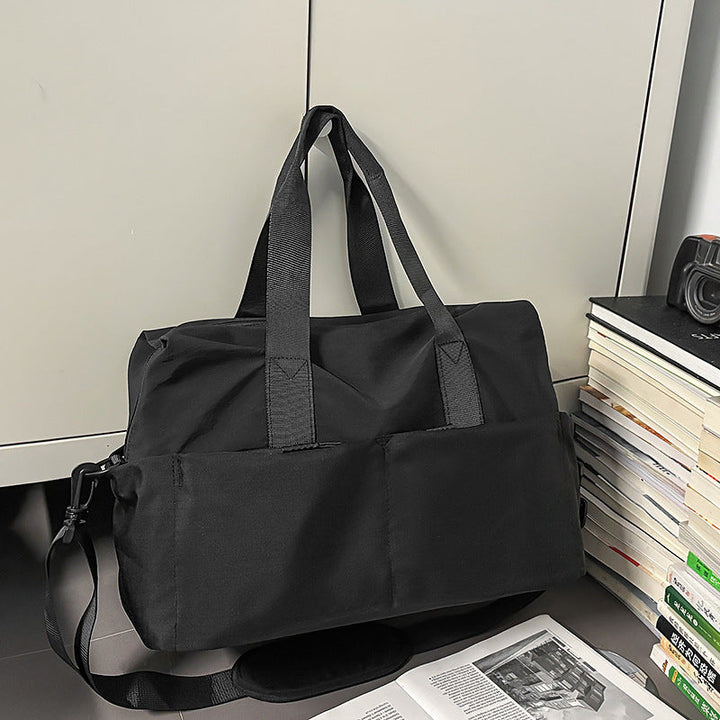 Sporty multifunctional travel bag with large storage space Kalsten