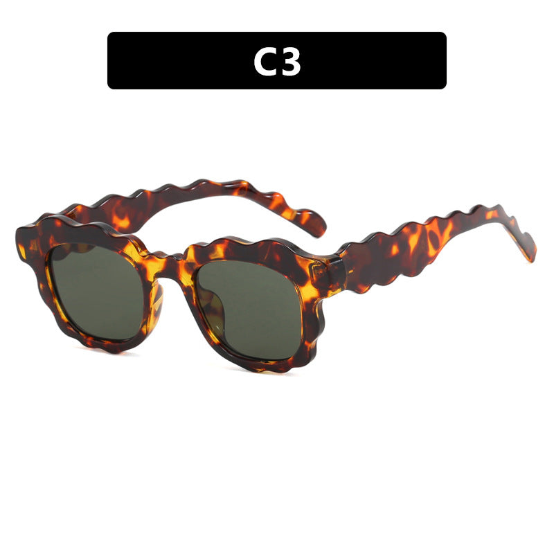 Women’s fashionable sunglasses with wavy frame Kalsten