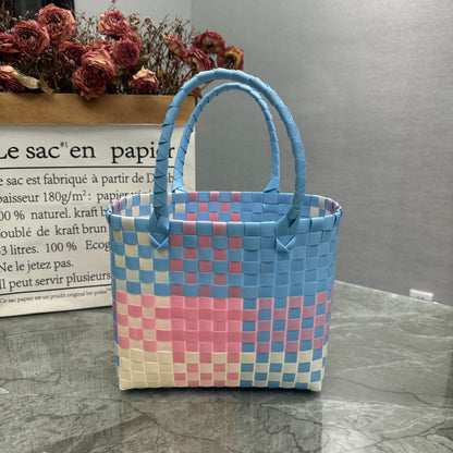 Charming and playful handbag Acalora