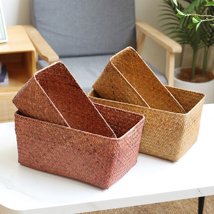 Unisex storage basket made of natural materials Kalsten