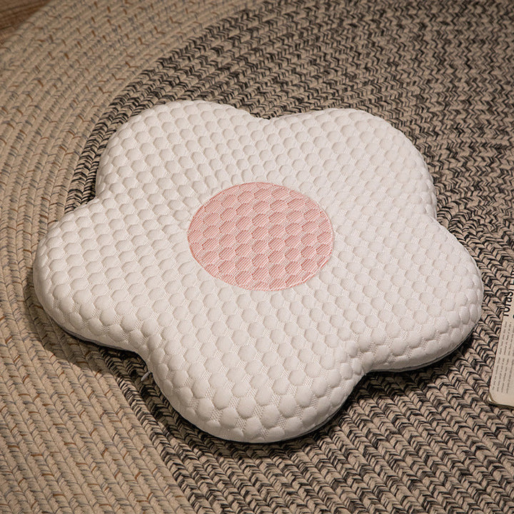 Flower cushion with breathable surface Kalsten