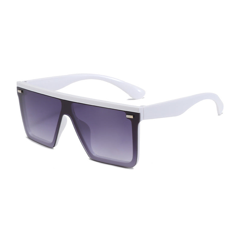 Women's Sporty Oversized Sunglasses with Modern Frame Kalsten
