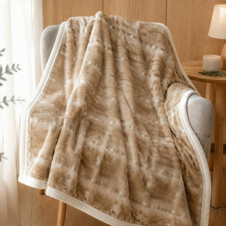 Textured Reversible Fleece Throw Blanket Kalsten