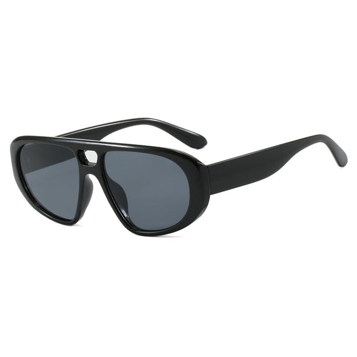 Women's sporty sunglasses with a wide durable frame and polarized lenses Kalsten