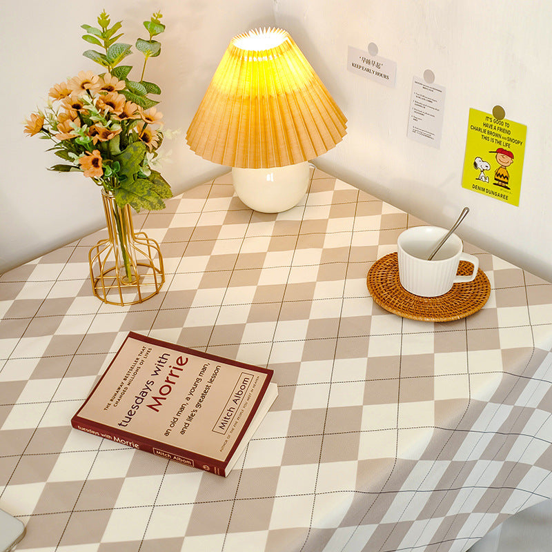 Checkered Pattern Dining Table Cloth