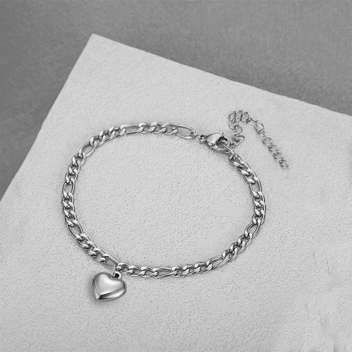 Heart Charm Link Bracelet Kalsten