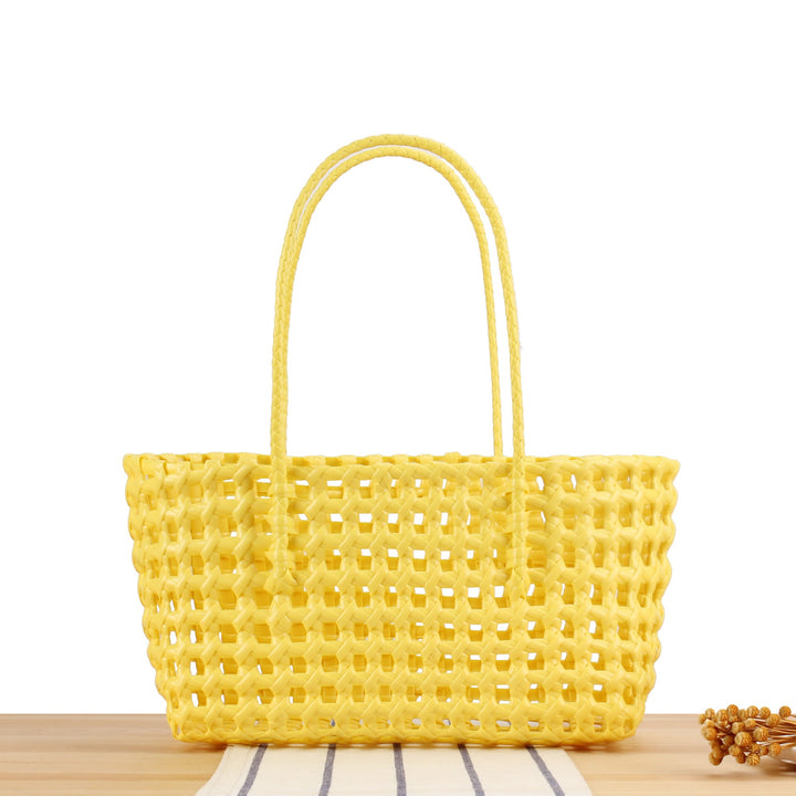 Stylish willow bag with modern grid design Kalsten