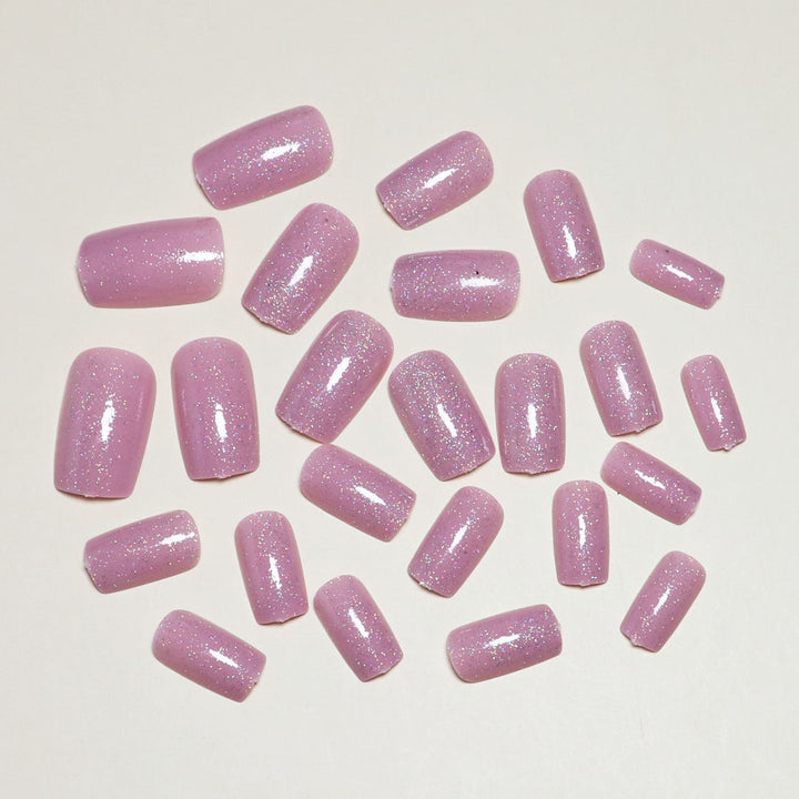 Glamorous Glittery Press-On Nail Tips Kalsten