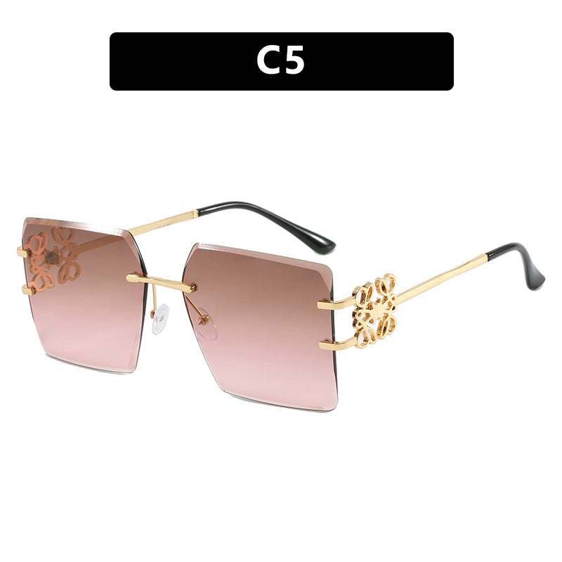 Women's fashionable sunglasses with exceptional design and golden accents Kalsten