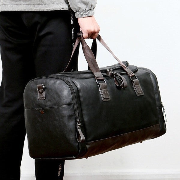 High-quality travel bag with durable synthetic leather Kalsten