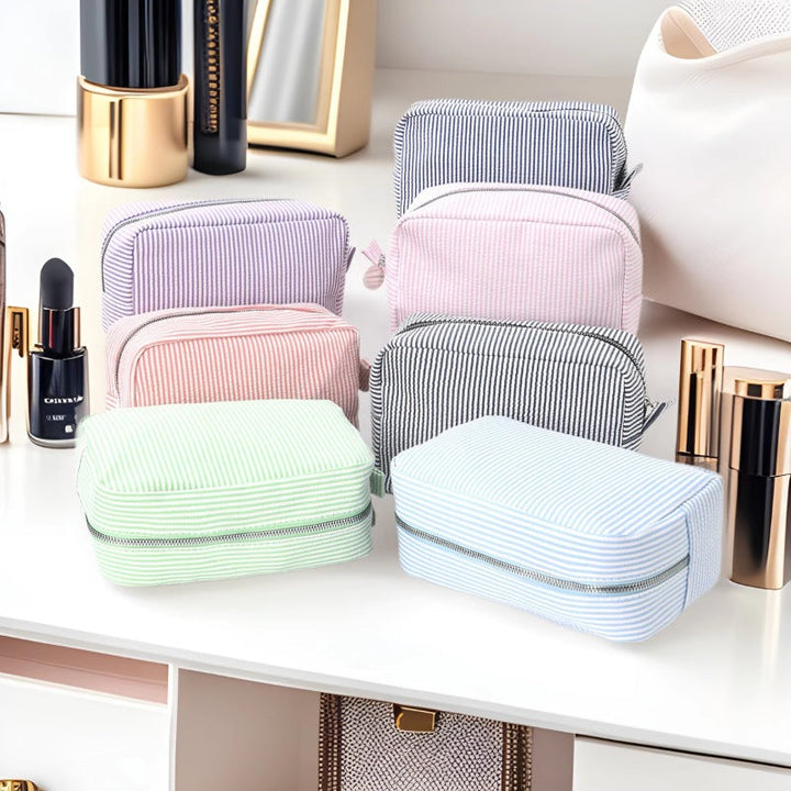 Cosmetic Organizer Bag Made of Textured Material Kalsten