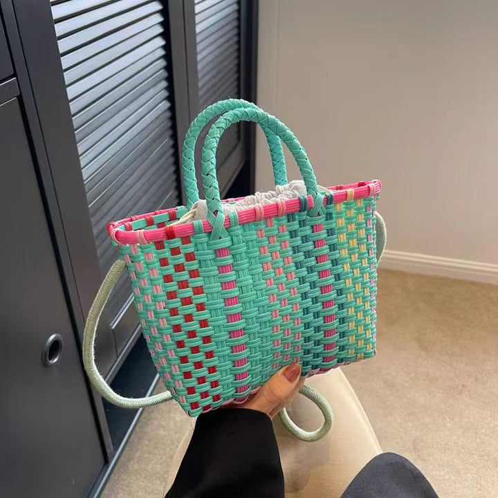 Playful handbag made of braided materials Kalsten