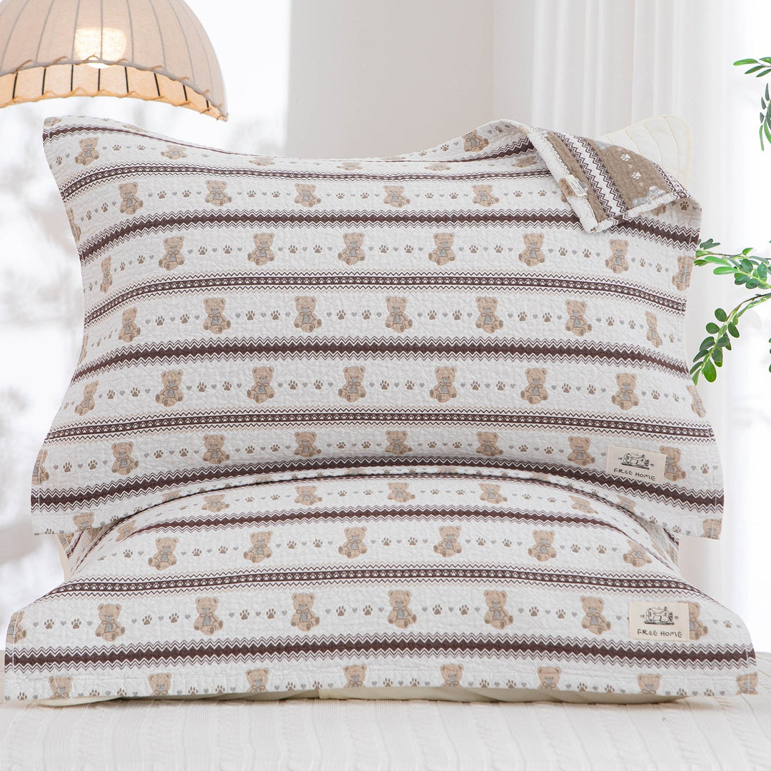Ladies pillowcase with playful horse motif Kalsten