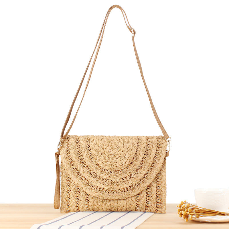 Shoulder bag made of high-quality woven natural material with elegant wave pattern Kalsten