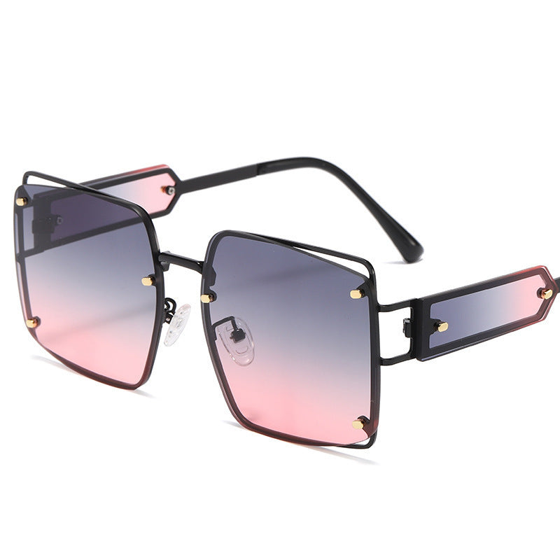 Women's elegant oversized sunglasses with distinctive geometric design Kalsten