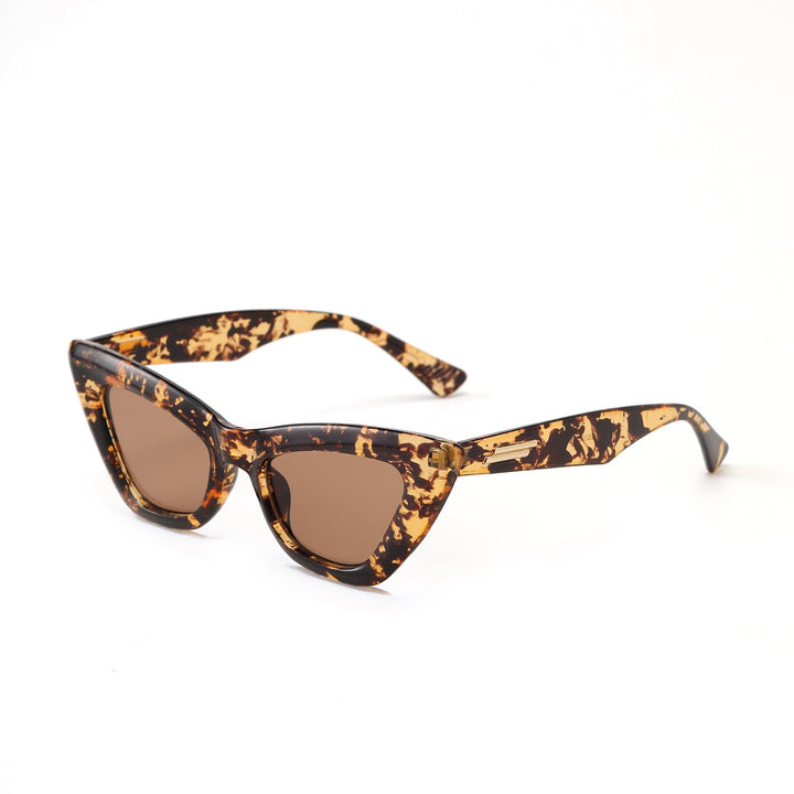 Ladies Cat-Eye Sunglasses with modern and elegant design Kalsten