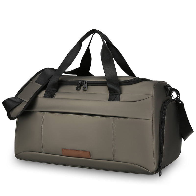 Men's sporty and spacious travel bag Kalsten