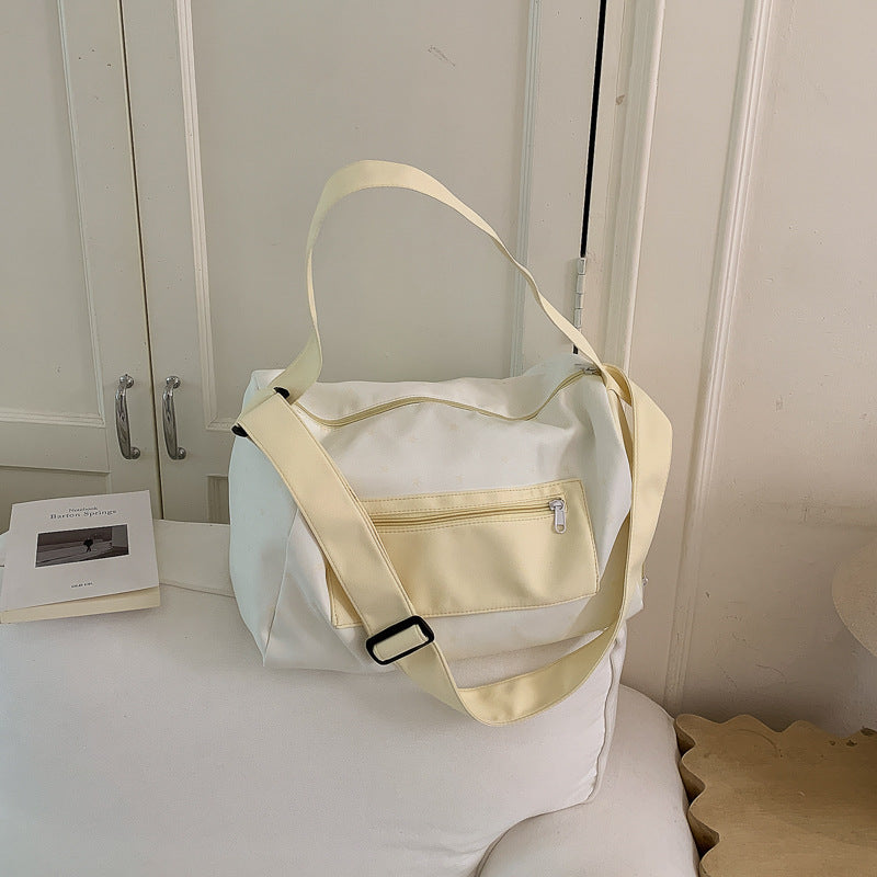 Sporty shoulder bag with practical slip pockets Kalsten